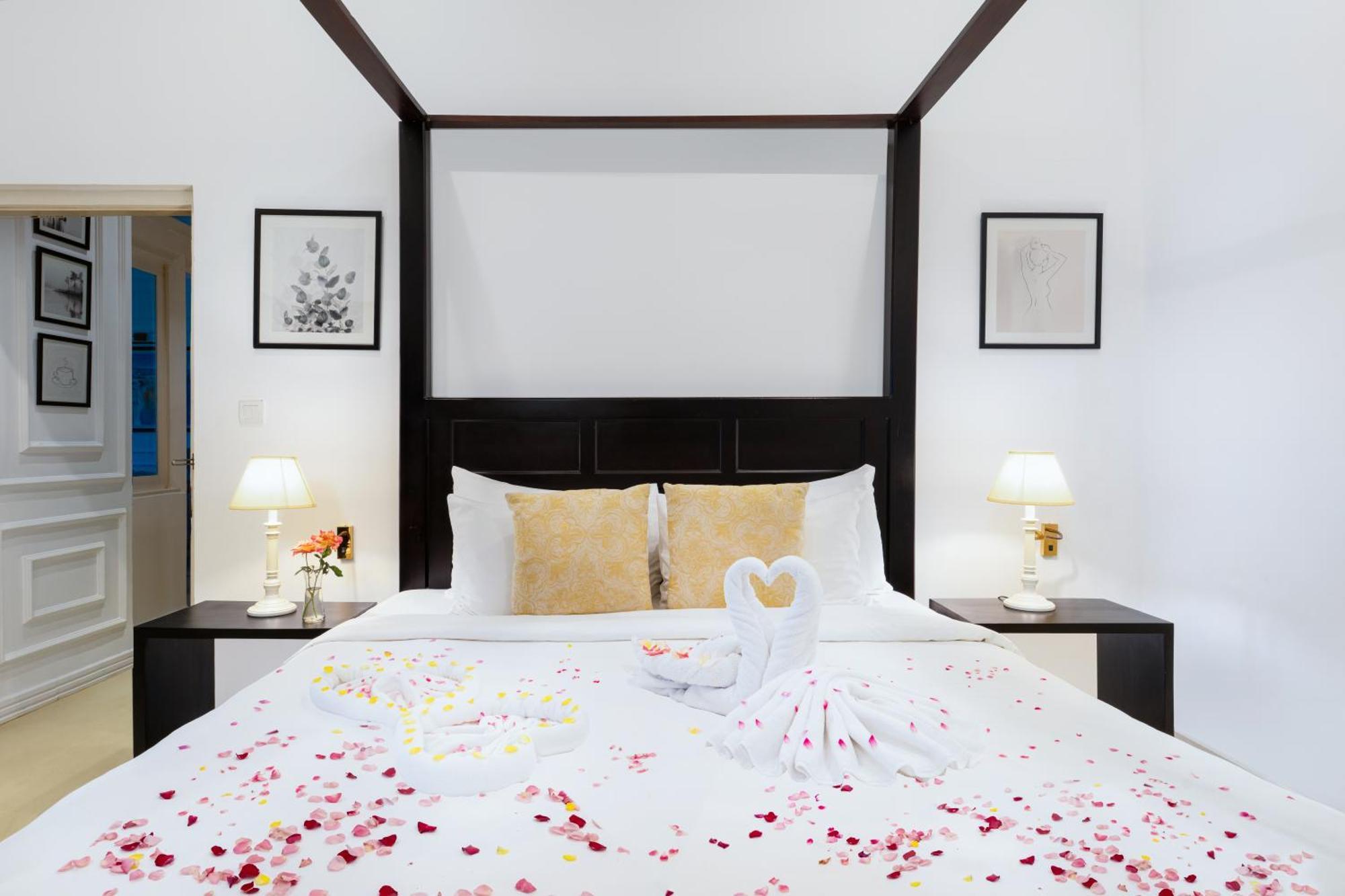Junior Suite with Mountain View